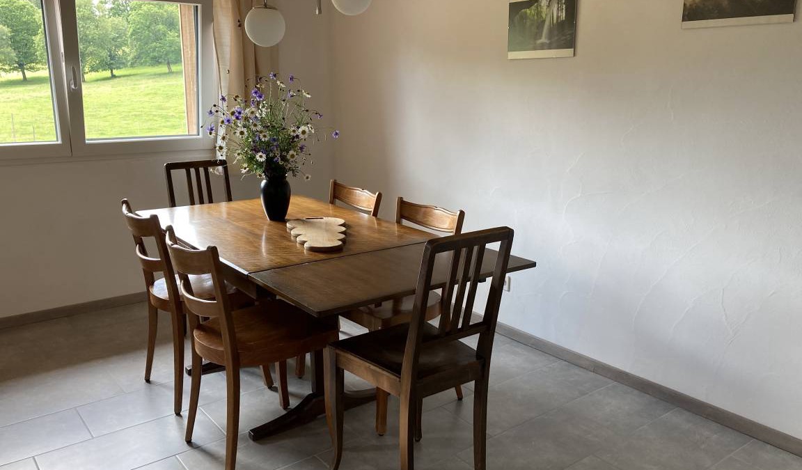 Les Breuleux Apartment | 90 m² Apartment ∙ 2 bedrooms ∙ 5 guests