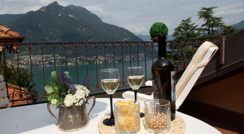 Riva Apartment | 90 m² Apartment ∙ 2 bedrooms ∙ 4 guests