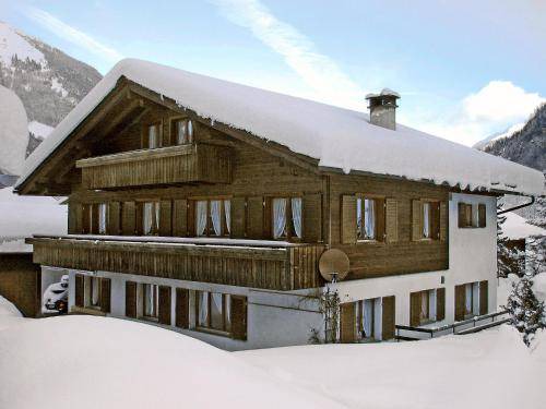 Elm Apartment | 90 m² Apartment ∙ 3 bedrooms ∙ 7 guests
