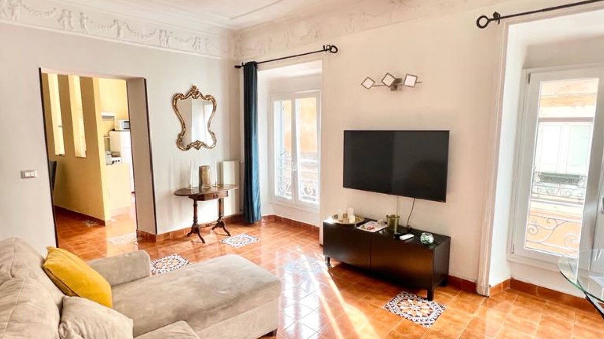 Rione VIII Sant'Eustachio Apartment | 90 m2 apartment in the heart of Rome, 10 meters from the Pantheon