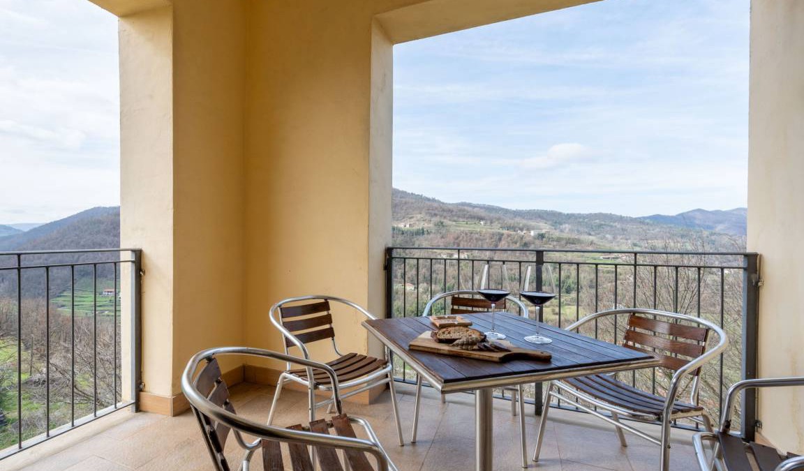 Cortemilia Apartment | 90 m² Apartment ∙ 1 bedroom ∙ 6 guests