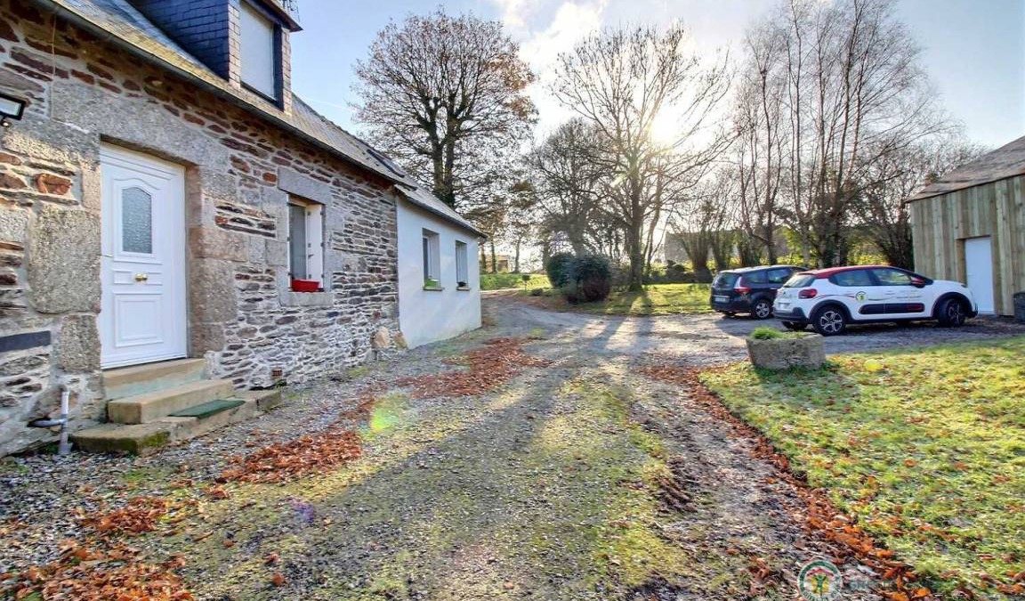 Corlay House | 90 m² Gîte ∙ 4 bedrooms ∙ 8 guests