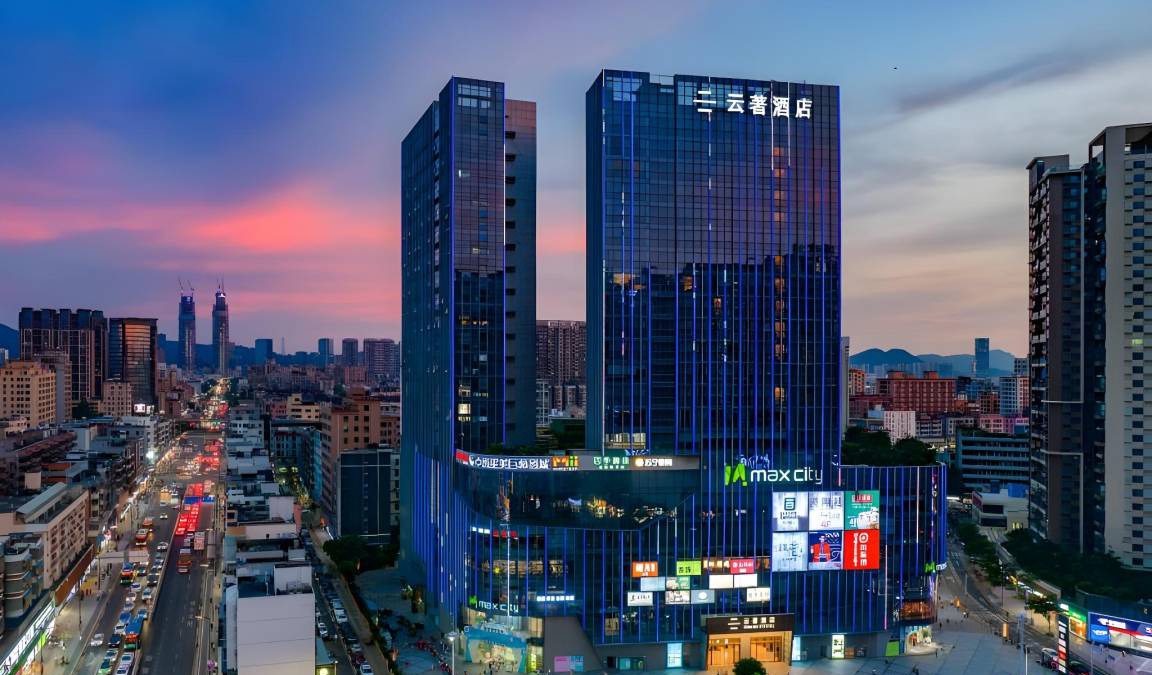 Buji Hotel | 90 m² Hotel ∙ 2 guests