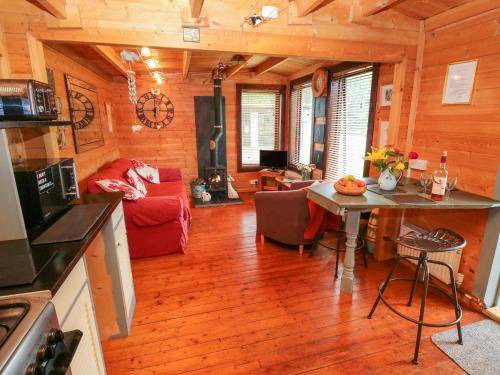 Milford Haven House | 90 m² House ∙ 1 bedroom ∙ 2 guests