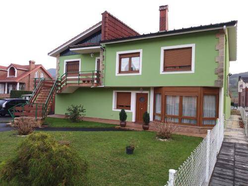 Castaneda House | 90 m² House ∙ 3 bedrooms ∙ 7 guests