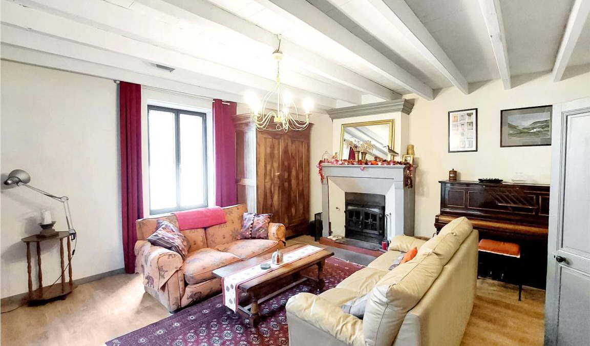 Arcais House | 90 m² House ∙ 3 bedrooms ∙ 4 guests