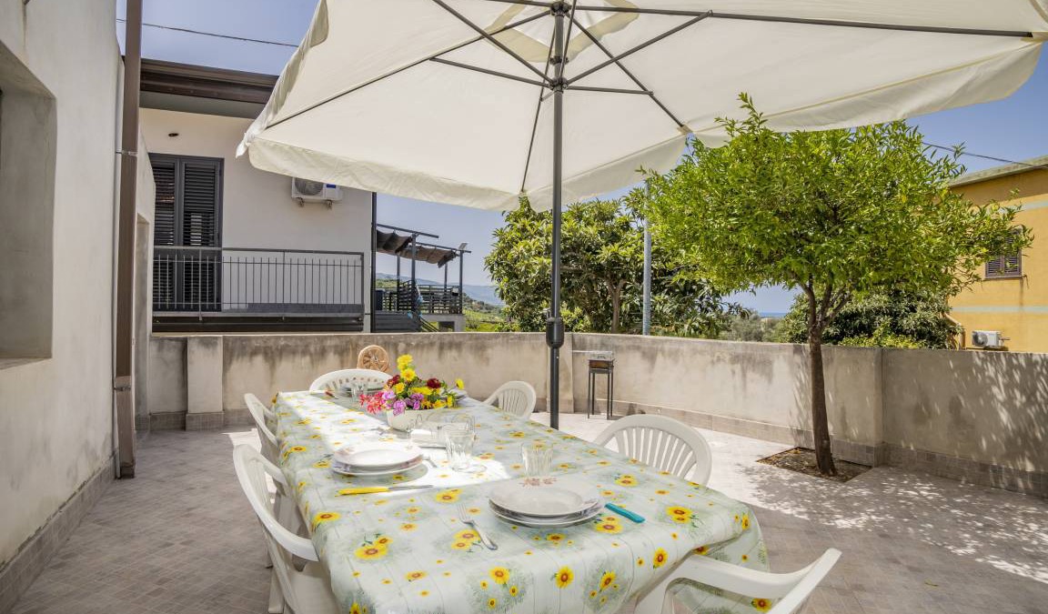 Capri Leone House | 90 m² House ∙ 2 bedrooms ∙ 4 guests