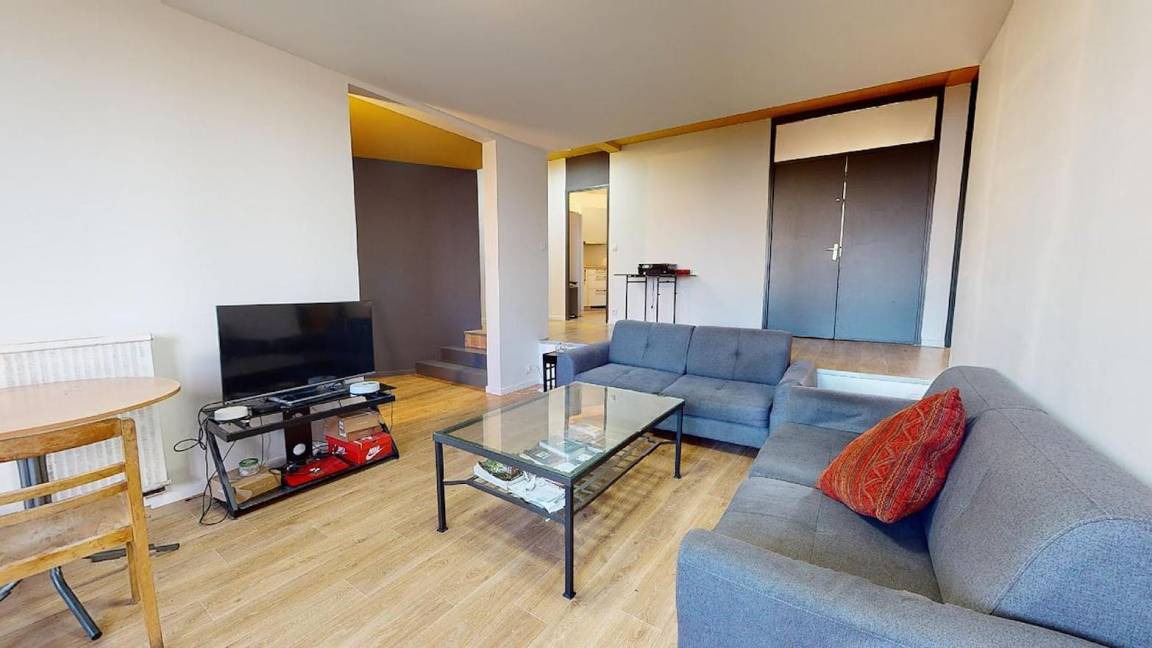 Mirail-Reynerie-Bellefontaine Resort | 90 m² Private room ∙ 1 bedroom ∙ 1 guest