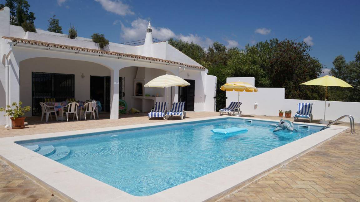 Charneca House | 90 m² House ∙ 2 bedrooms ∙ 4 guests