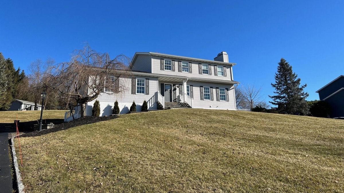 Myers Corner House | 90 minutes from NYC, fully renovated home with inground heated pool.