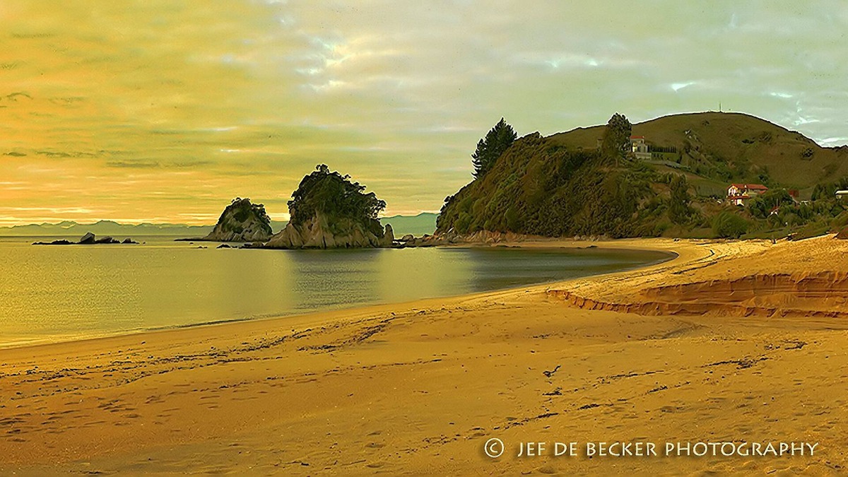 Kaiteriteri House | 90 SECONDS TO THE BEACH!!!