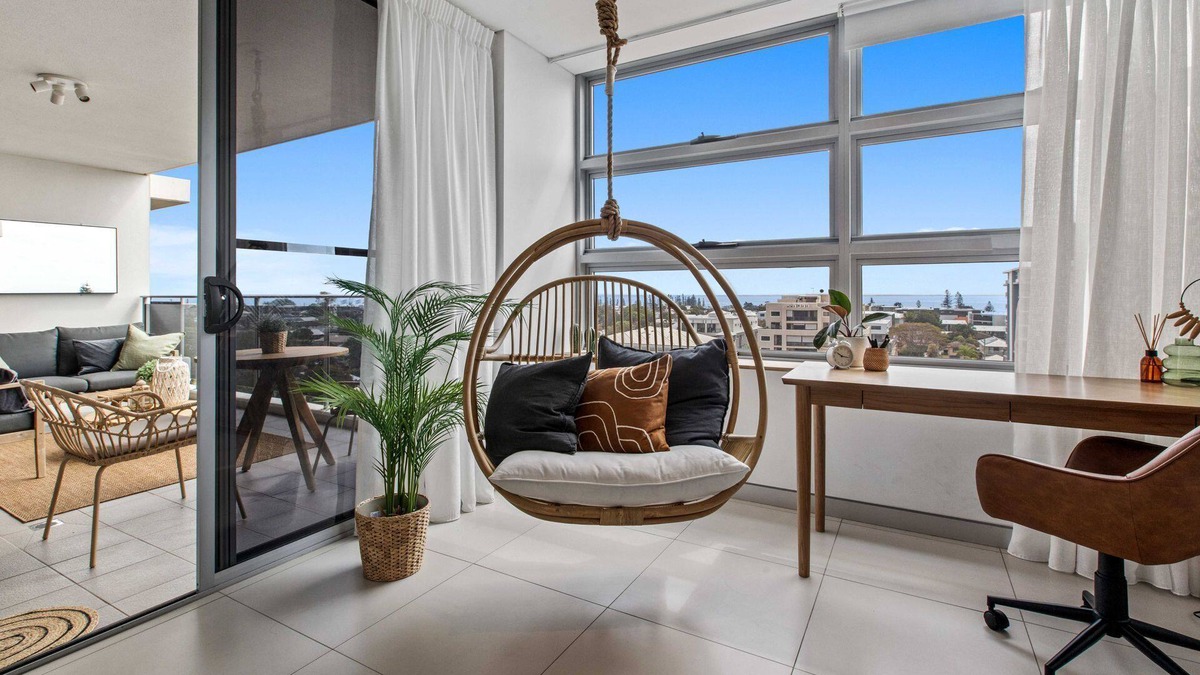 Scarborough Apartment | "905 Beautiful View" - Scarborough Q 4020