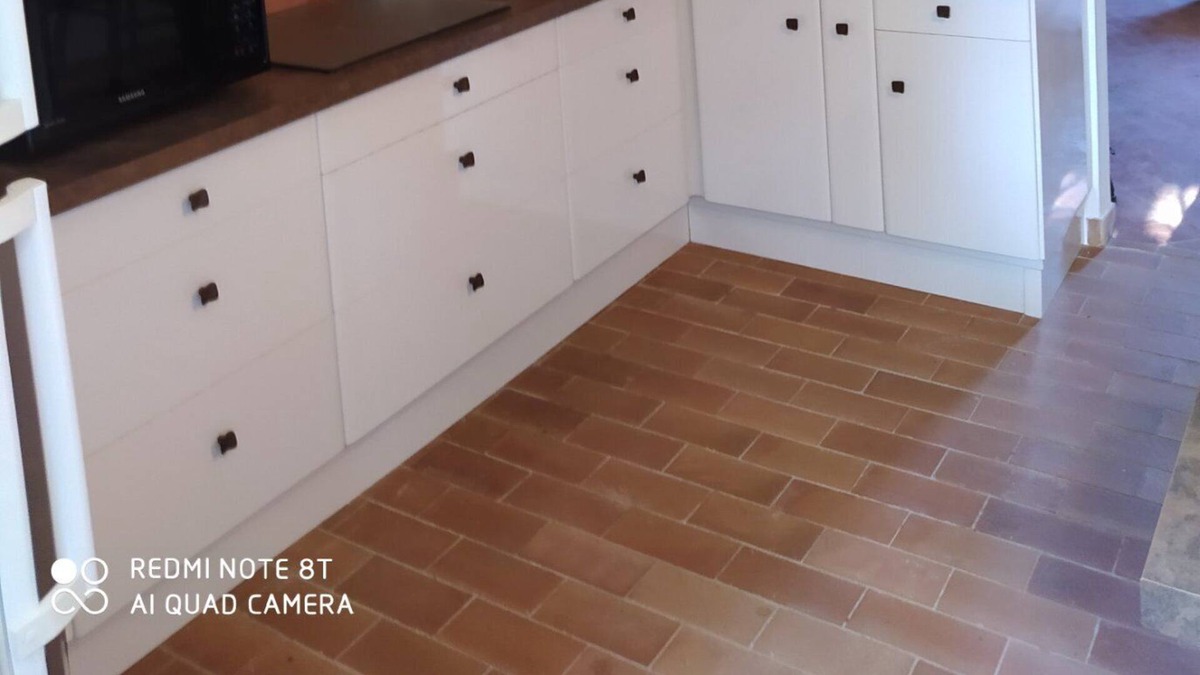 Reilhanette House | 90m2 village house with shaded terrace completely renovated with care.