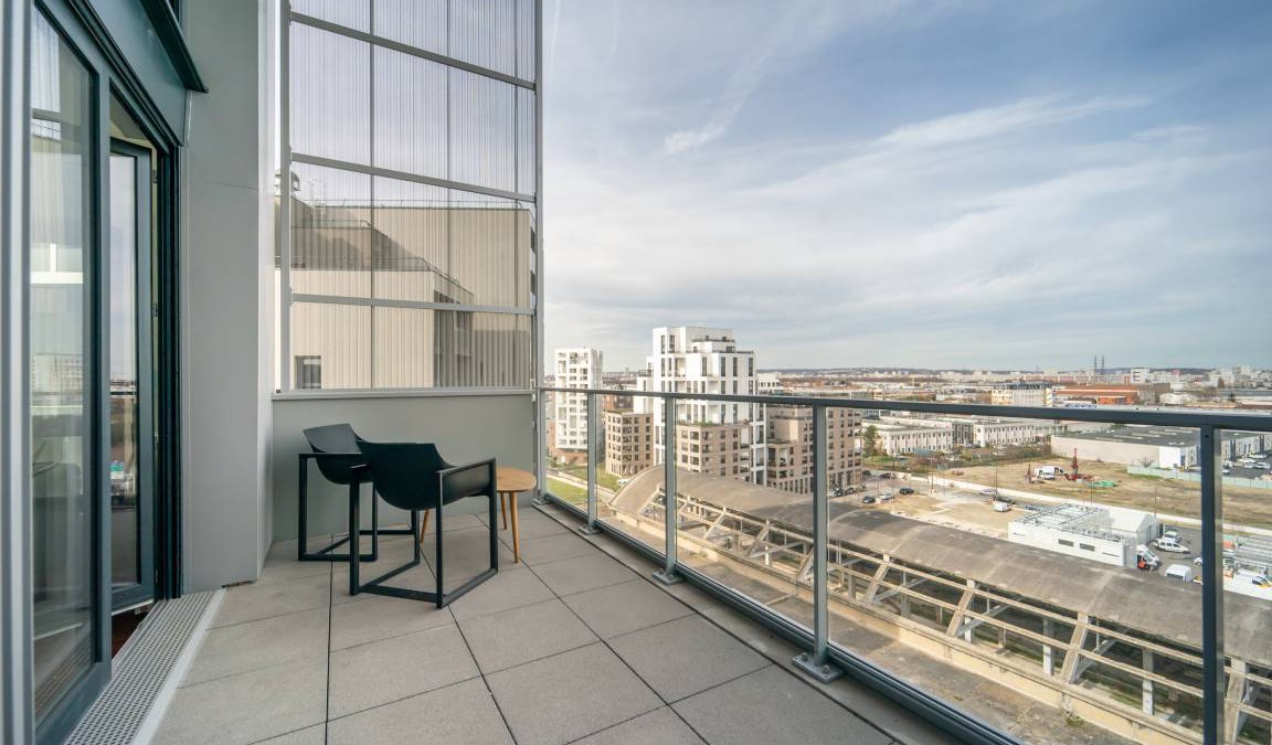 Asnieres-sur-Seine Apartment | 93 m² Apartment ∙ 4 bedrooms ∙ 8 guests