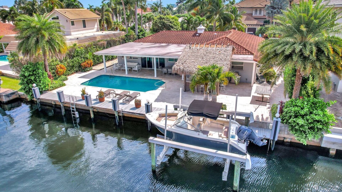 Delray Beach House | 943 Managed by Brampton Park
