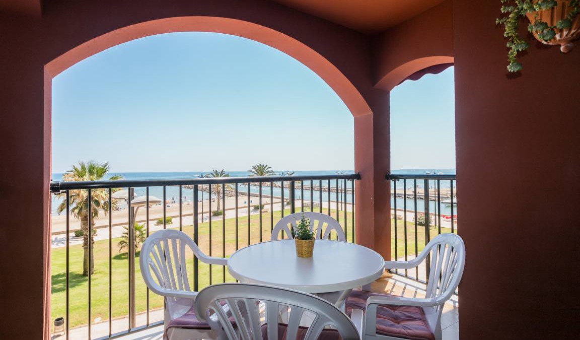 Port Saplaya Apartment | 95 m² Apartment ∙ 3 bedrooms ∙ 6 guests