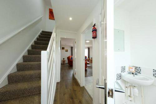 Rosyth Apartment | 95 m² Apartment ∙ 3 bedrooms ∙ 4 guests