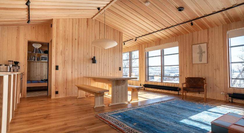 Kilpisjarvi Ski Chalet | 95 m² Chalet ∙ 4 bedrooms ∙ 7 guests