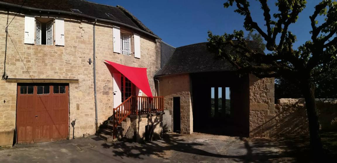 Saint-Robert House | 95 m² House ∙ 3 bedrooms ∙ 6 guests
