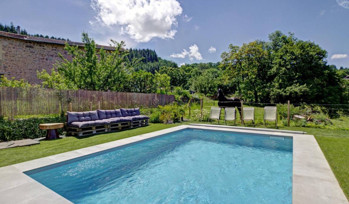Belmont-de-la-Loire Cottage | 96 m² Cabin ∙ 3 bedrooms ∙ 5 guests