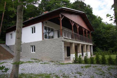 Bitov Apartment | 96 m² Serviced apartment ∙ 2 bedrooms ∙ 9 guests
