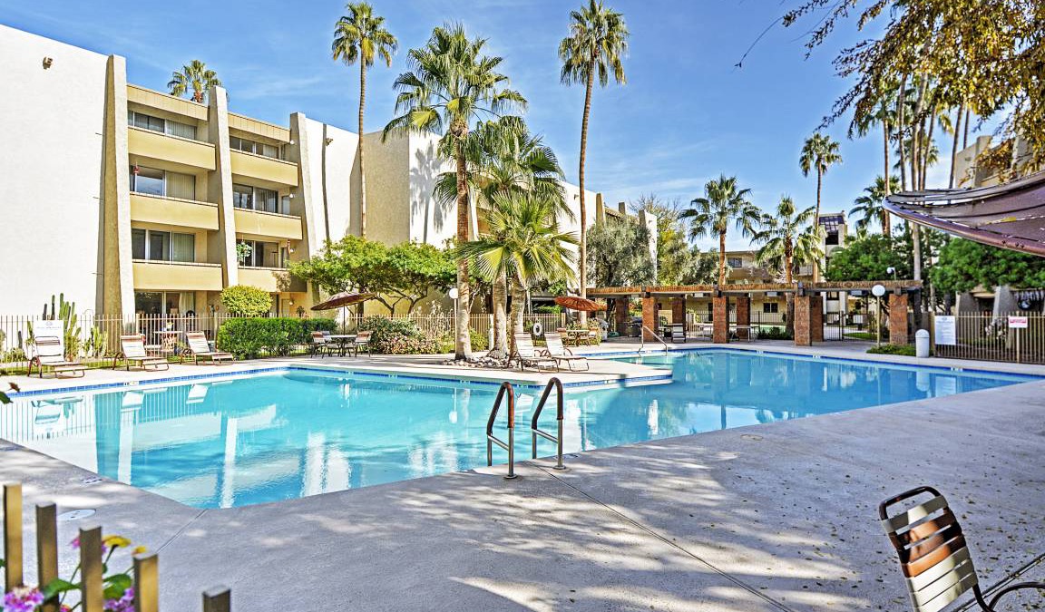 South Scottsdale Apartment | 99 m² Apartment ∙ 2 bedrooms ∙ 5 guests