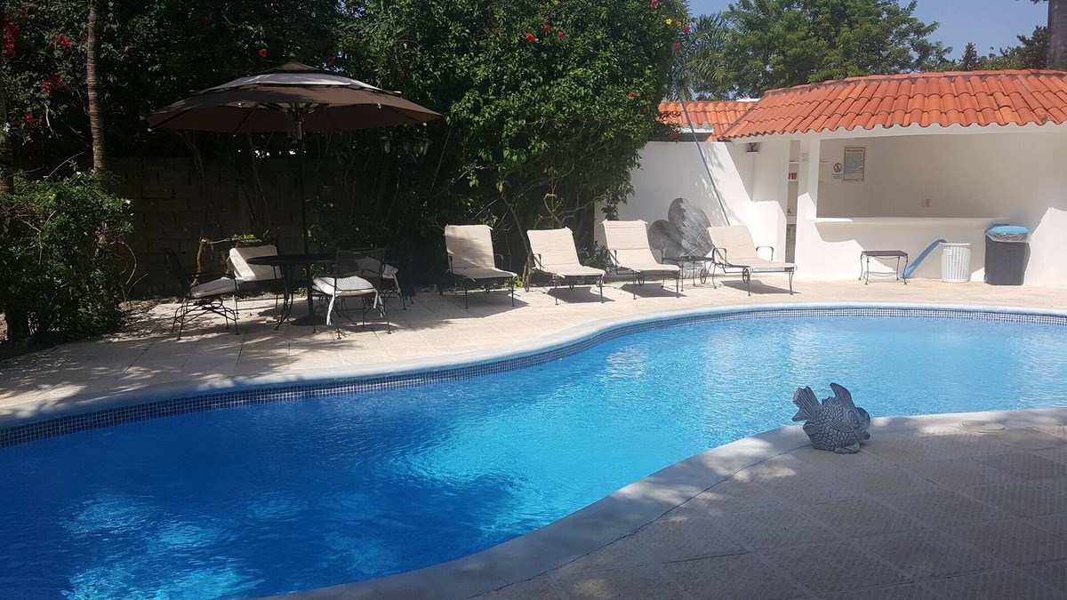 Villas Ana Maria Villa | 9BD 9BTH luxury party villa in central Sosua, guest-friendly, fully equipped!