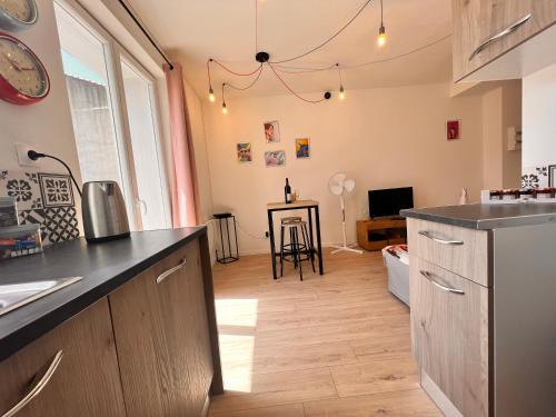 Bedarieux Apartment | 9mins de Lamalou-les-Bains 30mins Avène 40m²