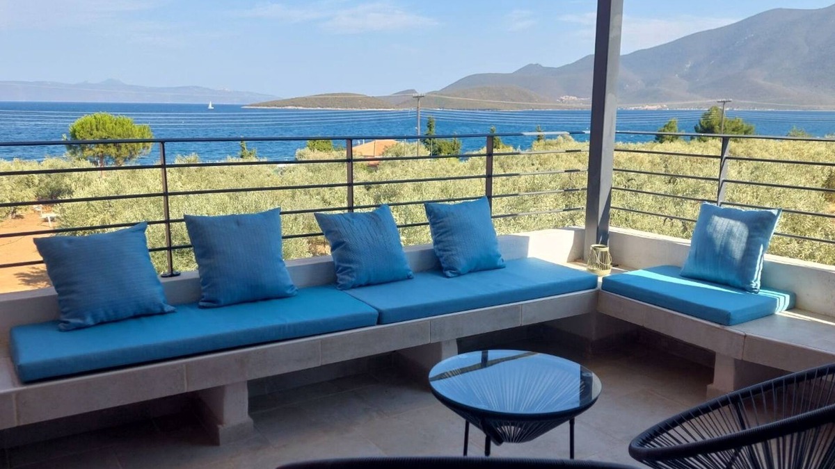 Pella Region Villa | Aélia Stone House Melíti