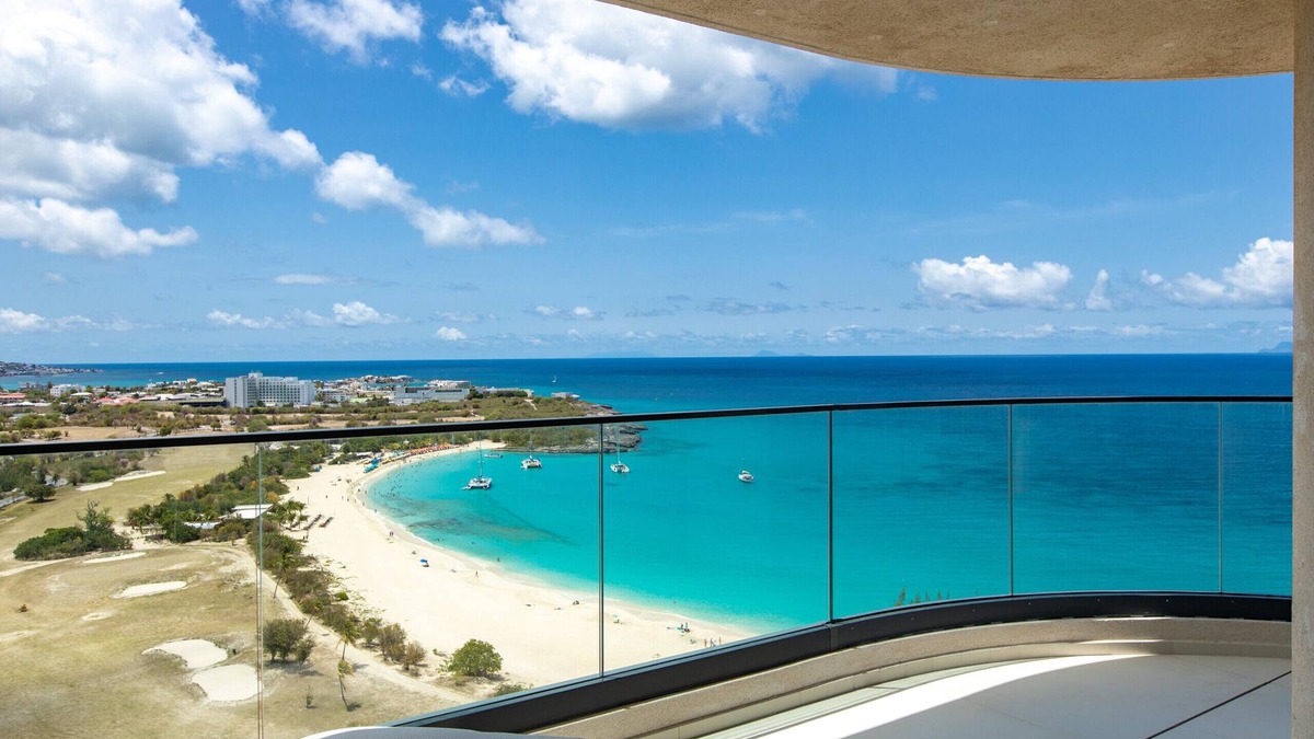 Maho Apartment | A-1701 Panoramic ocean view 2 bedroom apartment