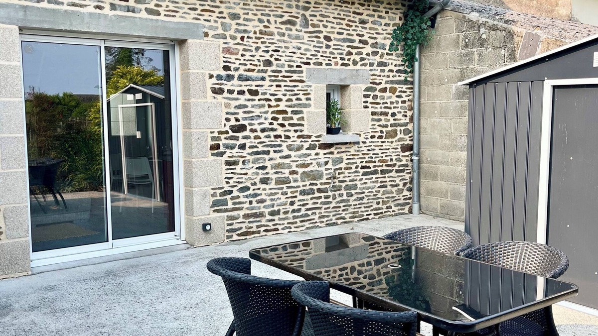 Saint-Georges-de-Grehaigne House | A beautiful escape from Mont-Saint-Michel