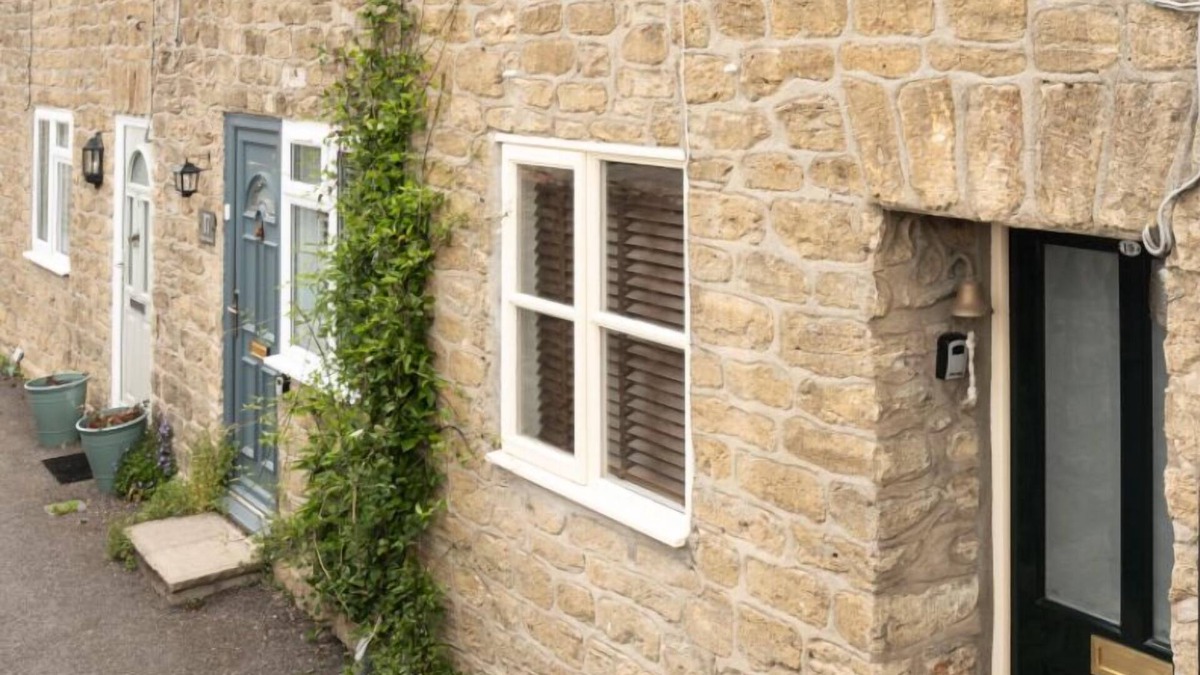 Bridport Cottage | A beautiful comfortable cottage in the centre of Bridport.
