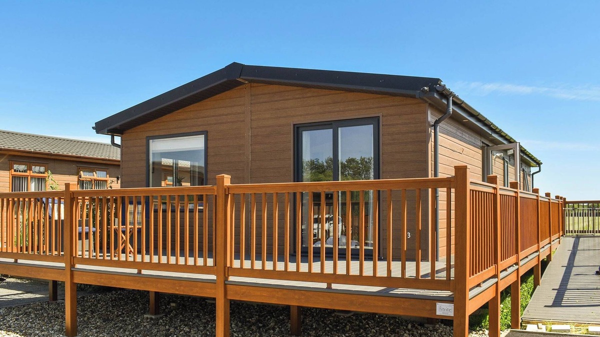 Stonham Aspal Cottage | A beautiful park with lakes and something for everyone to enjoy.
