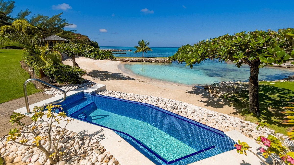 Mammee Bay House | A beautiful private beachfront paradise in Old Fort Bay, Ocho Rios