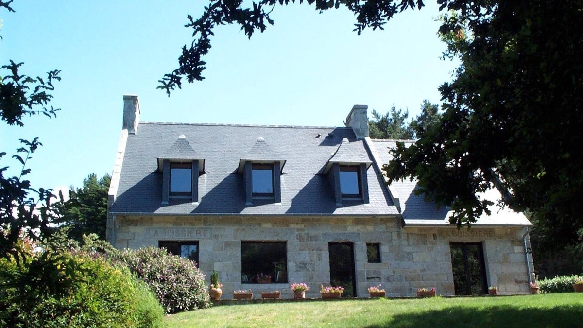 Nevez House | A beautiful stone built house close to the river and the beach - 10 sleeps