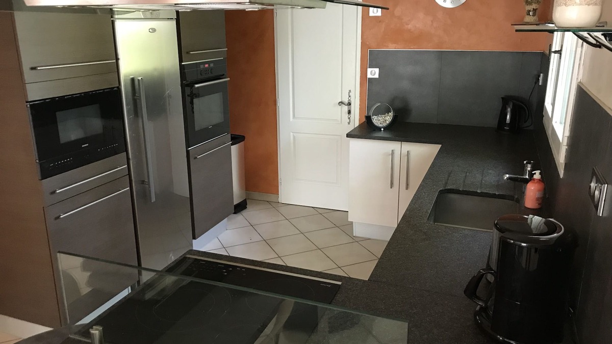 Russan House | A break for two in a detached villa with SPA