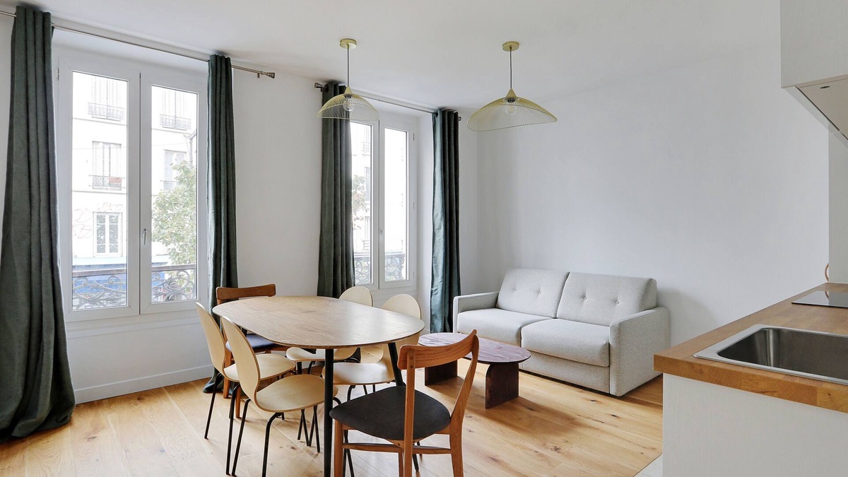 Charonne Apartment | A Bright 2-BR in Nation - Charonne