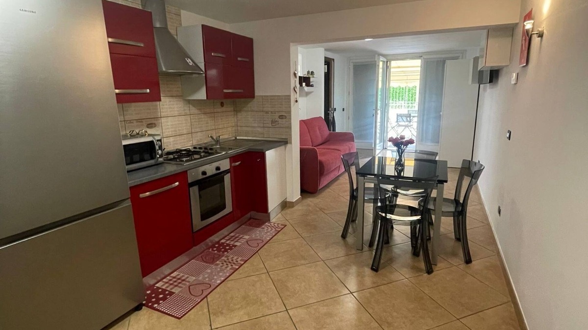 Peretola Apartment | A bright, cozy and fully equipped apartment.