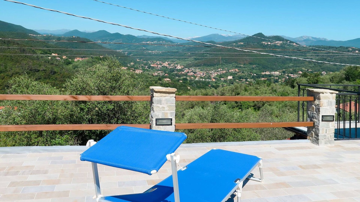 Marta Apartment | A Ca' Gialla (AEG100) by Interhome