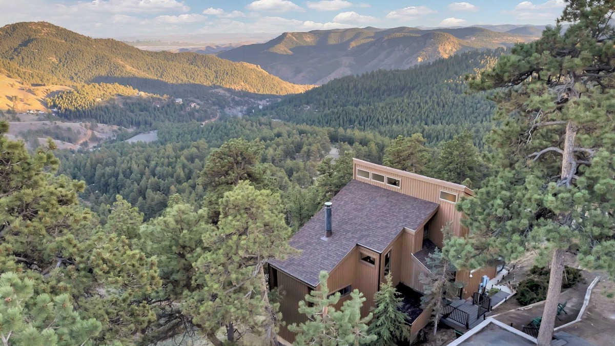 Genesee Cabin | A Cabin in the Clouds: Peaceful Mountain Retreat w/Hot Tub & Spectacular Views!