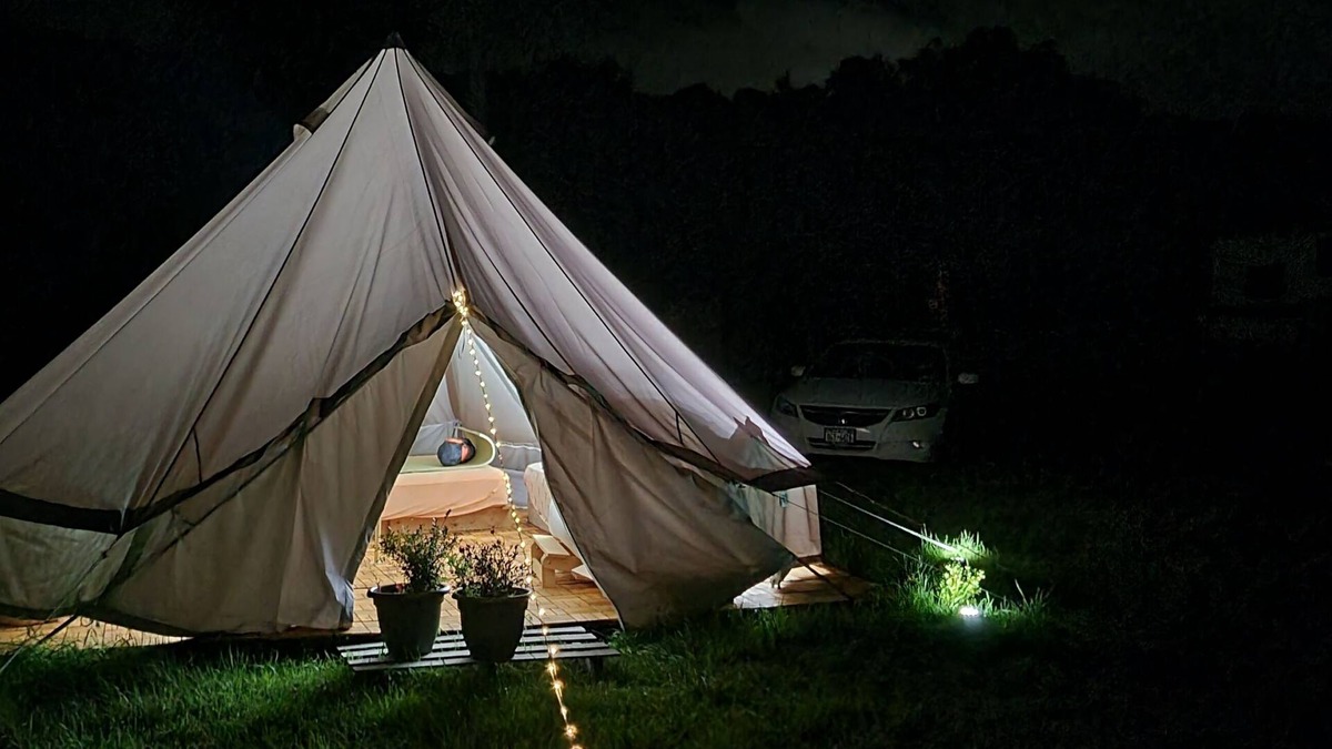 Huntington RV Rental | A Canopy under the Stars