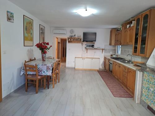 Mugnano di Napoli Apartment | A casa di Luigi 2