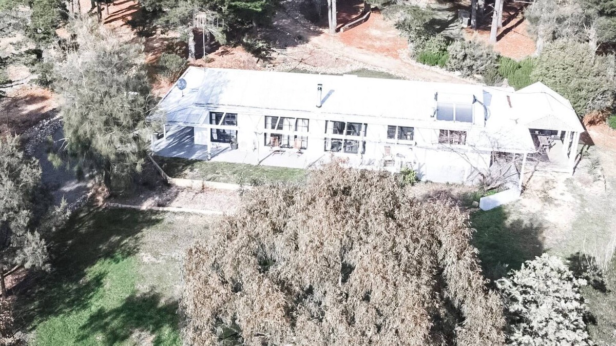 Bywong Cottage | A charming cottage amongst a pine forest close to Canberra