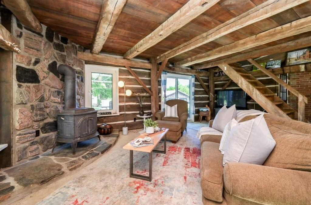 Mono House | A charming, rustic 150 year old Carriage House