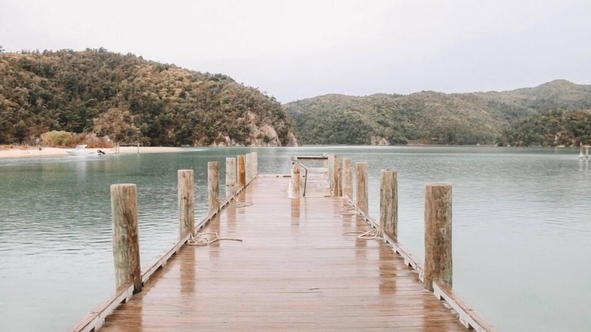 Torrent Bay House | A charming Torrent Bay bach in the heart of Abel Tasman!