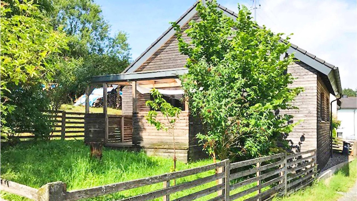 Wallenfels House | A charming wooden house in Bavaria.