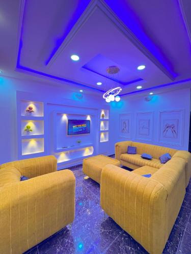 Umudike House | A Classy Room - The Paletinos
