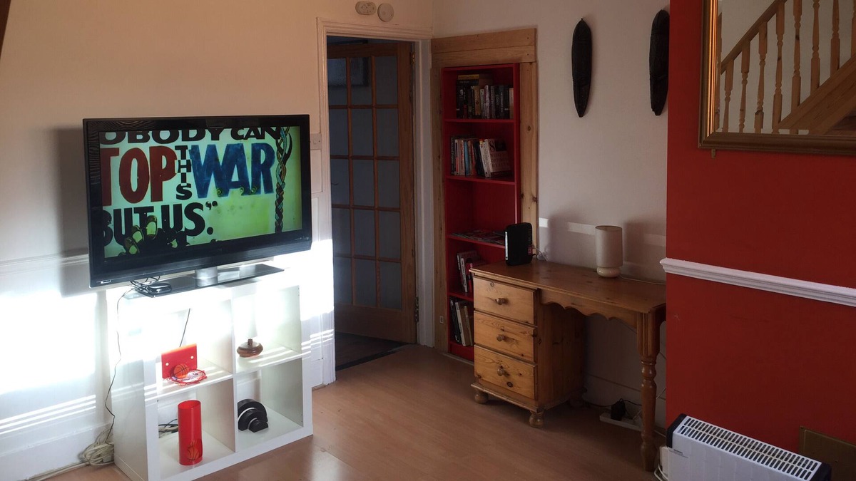 Forest Gate House | A clean and spacious home. Separate Full privacy.