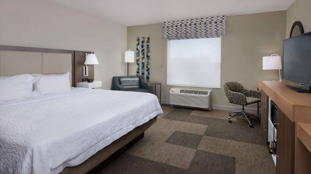 Rogers House | A Comfortable Place to Stay! Free WiFi