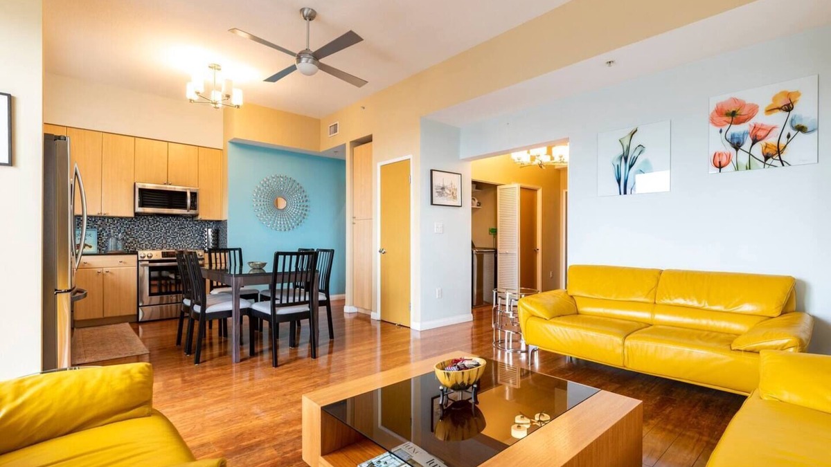 Waterfront Condo | A Corner Unit with OCEAN VIEWS from EVERY ROOM